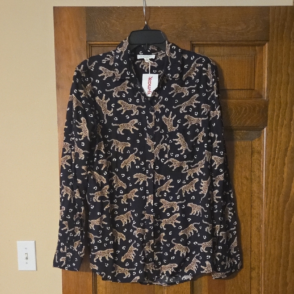 Beachlunchlounge Black Blouse With Cheetah Print